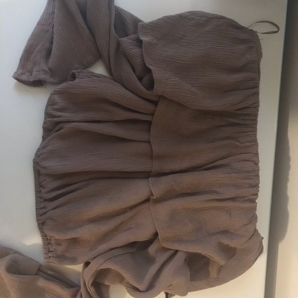 Off the Shoulder Ruffled Crop Top - Picture 1 of 4